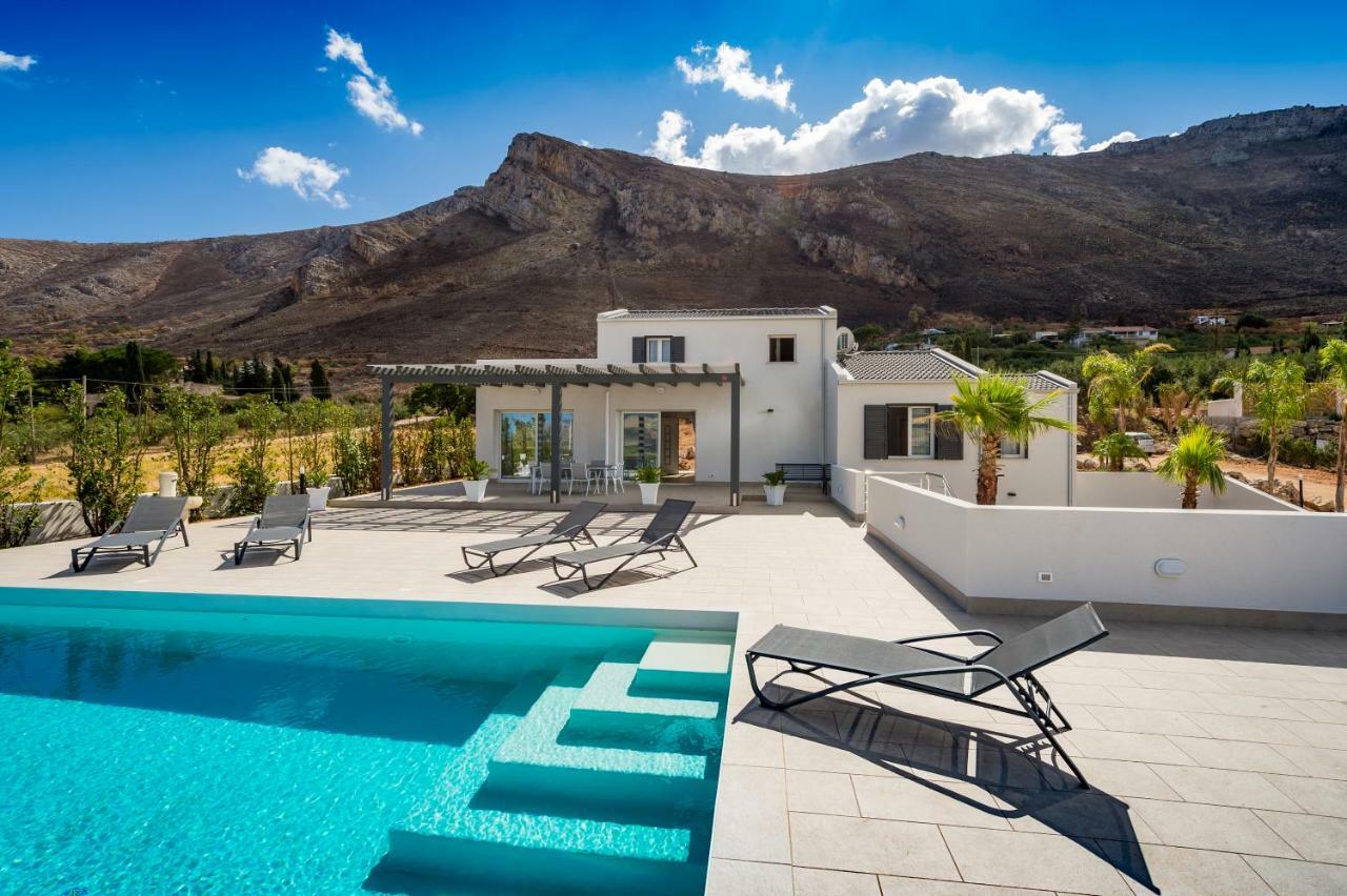 Villa Biancolilla カステッランマーレ・デル・ゴルフォ エクステリア 写真