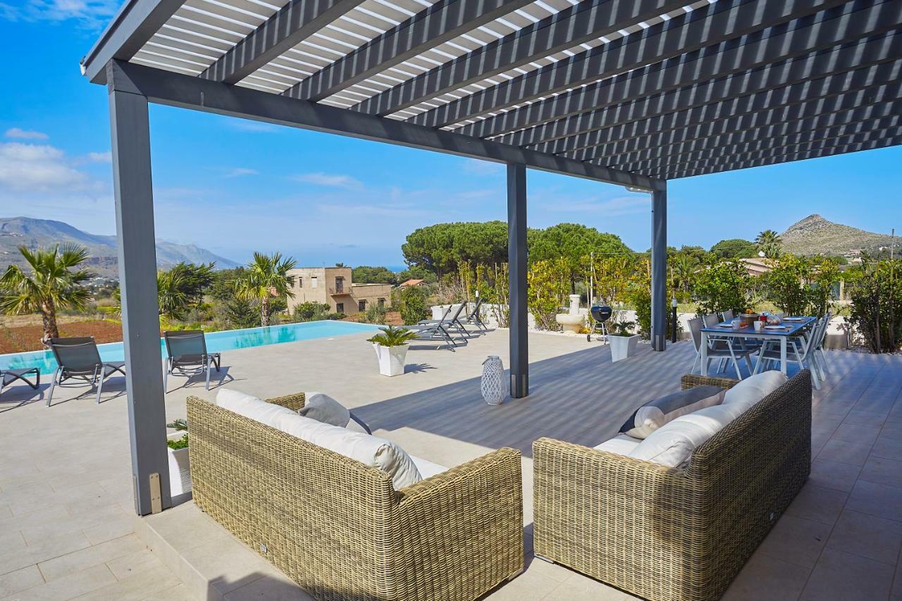Villa Biancolilla カステッランマーレ・デル・ゴルフォ エクステリア 写真