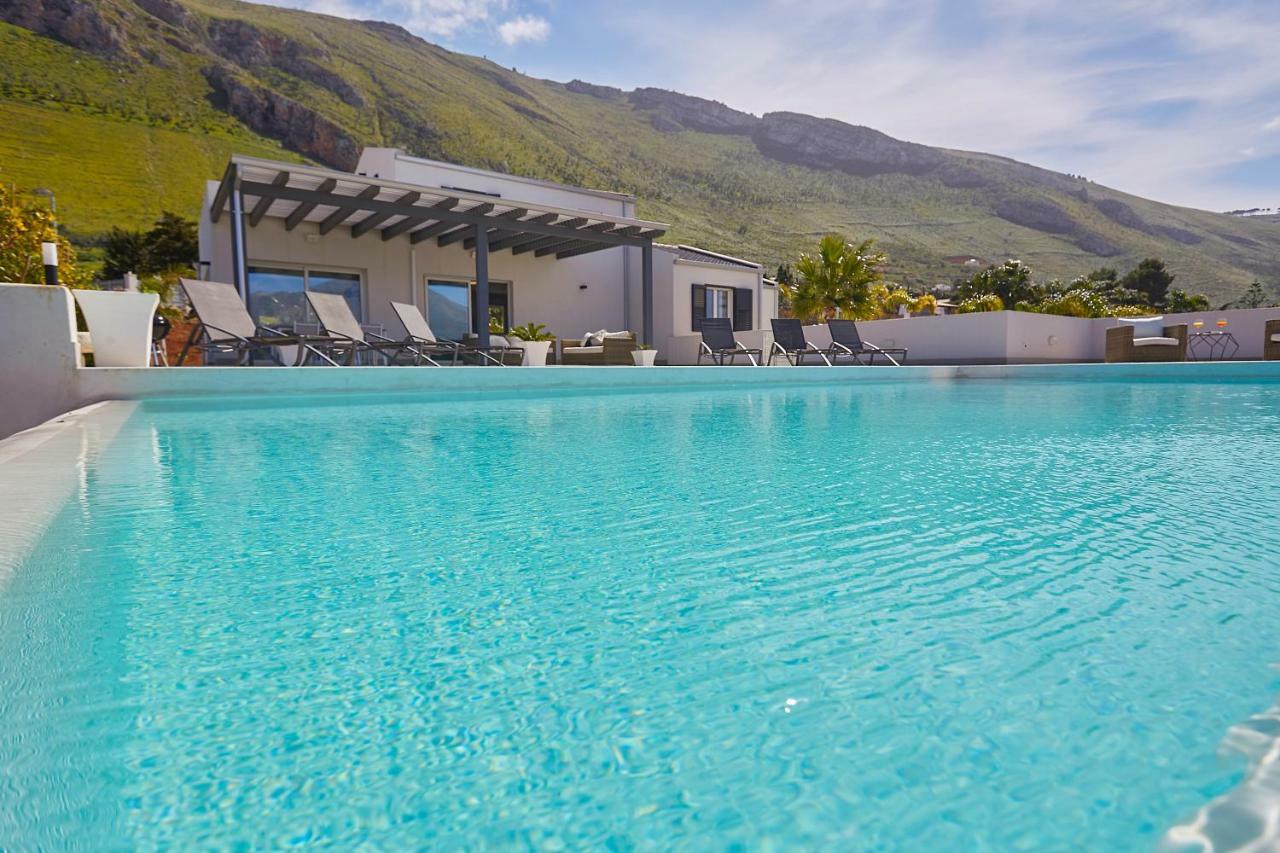 Villa Biancolilla カステッランマーレ・デル・ゴルフォ エクステリア 写真