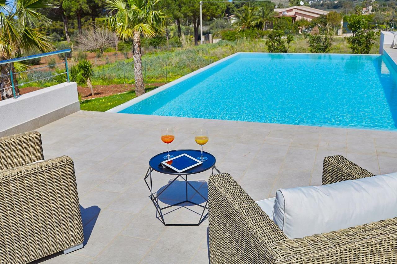 Villa Biancolilla カステッランマーレ・デル・ゴルフォ エクステリア 写真