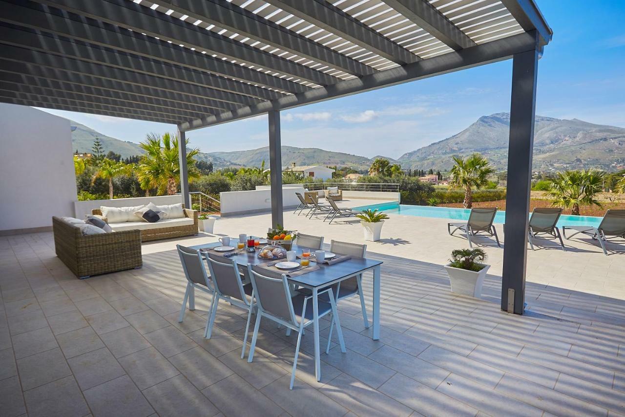 Villa Biancolilla カステッランマーレ・デル・ゴルフォ エクステリア 写真